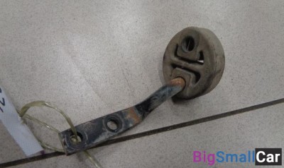 Резинка подвеса глушителя от Suzuki Liana 2001-2007 - купить Казани