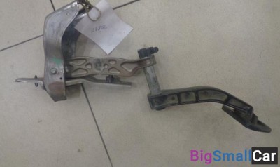 Педаль тормоза от Infiniti QX56 JA60 2004-2009 - купить Казани