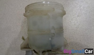 Бачок главного тормозного цилиндра от Mitsubishi Pajero, Montero 2 1991-2004 - купить Казани