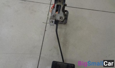 Педаль тормоза от Kia Sorento 2002-2009 - купить Казани