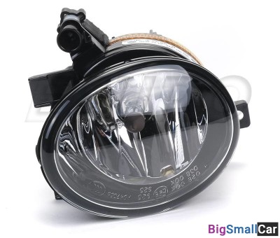 Противотуманная фара правая Jetta - купить Казани