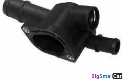 Фланец системы охлаждения VAG 038121132G - купить Казани