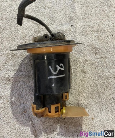 Насос топливный Mitsubishi Lancer Cedia 4G15 - купить Казани