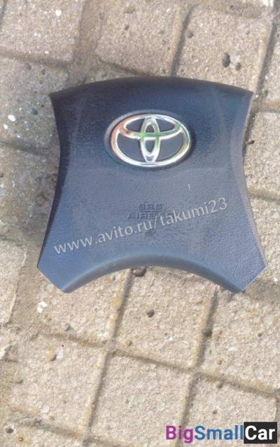 Заглушка подушки безопасности Toyota Camry 40