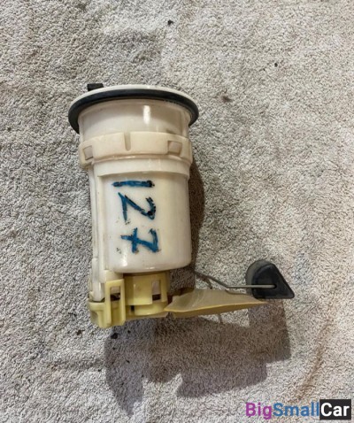 Насос топливный Toyota Camry 30 - купить Казани