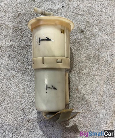 Насос топливный Mitsubishi Colt Z25 - купить Казани