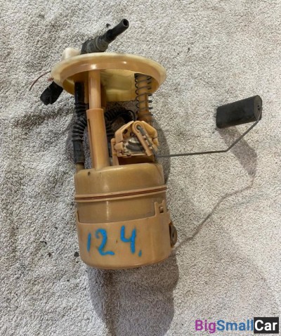 Насос топливный Nissan March12 - купить Казани