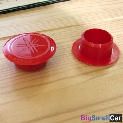 Заглушка слайдера CRAZY IRON Yamaha red 5240 - купить Казани