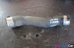 Патрубок n20 (13 Подготовка и регулир. рабочей смеси) 13717597591