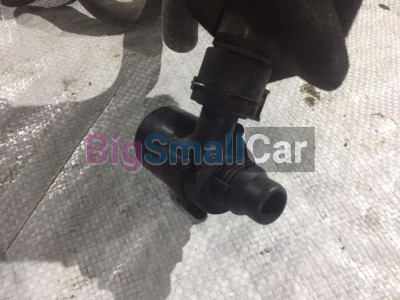 Насос водяной BMW 7 Е65/ Е66 - купить Казани