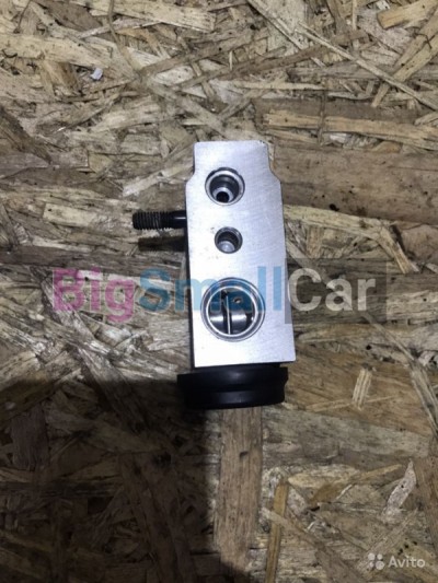 Клапан кондиционера трв KIA Ceed 07-12 - купить Казани